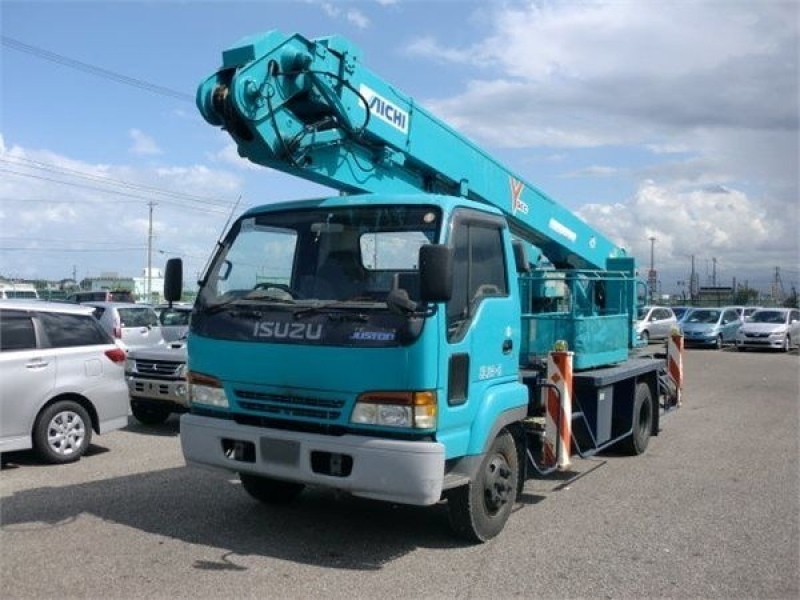 Автовышка Isuzu Forward}