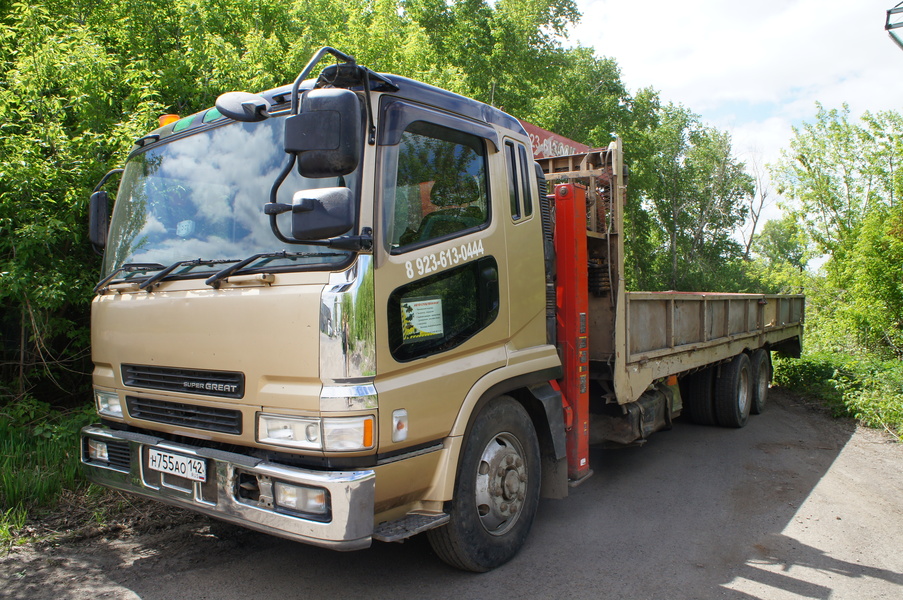 Бортовой манипулятор Mitsubishi Fuso Super Great}